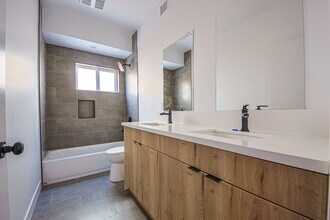 6421 Troost Ave in Los Angeles, CA - Building Photo - Building Photo