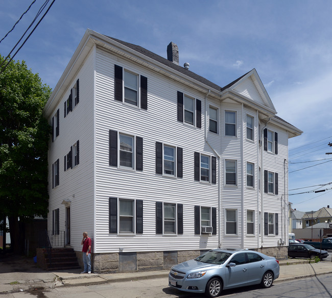 311 Coffin Ave in New Bedford, MA - Building Photo - Building Photo