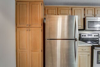 1312 N Barton St in Johnson City, TN - Building Photo - Building Photo