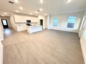 517 Ml Trce Wy in Princeton, TX - Building Photo - Building Photo