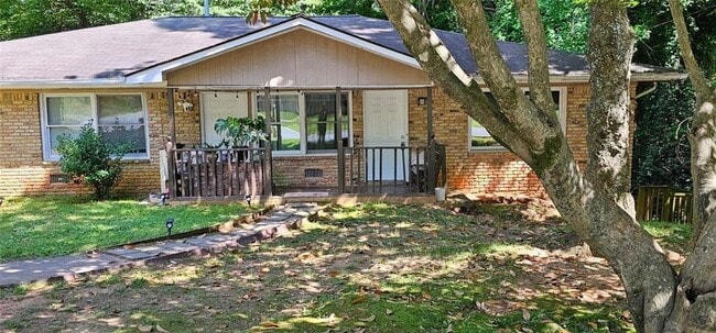 4101 Windsor Oak Dr in Doraville, GA - Foto de edificio - Building Photo
