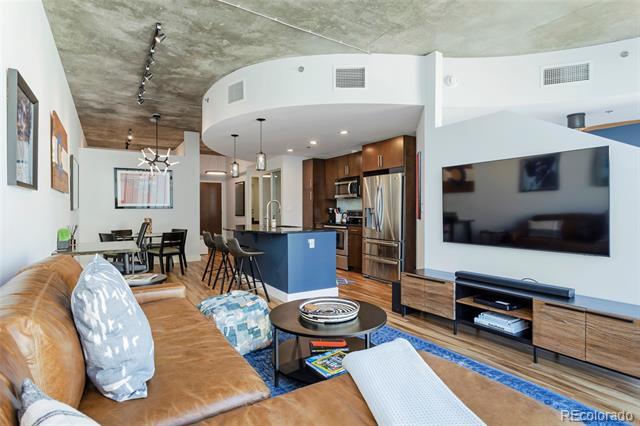 891 14th St in Denver, CO - Building Photo