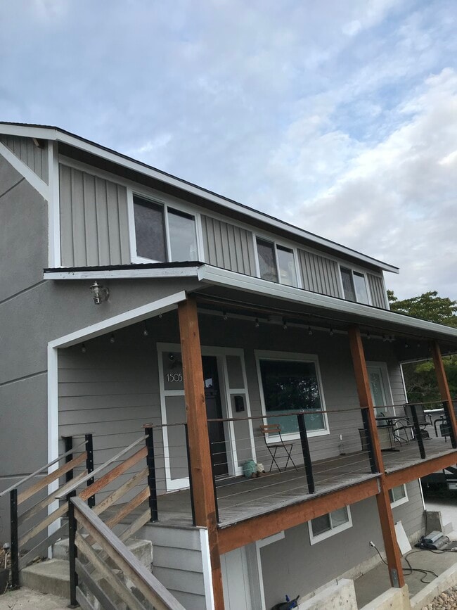 property at 1505 NW 10th Ave