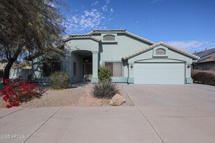 16796 W Pierce St in Goodyear, AZ - Building Photo