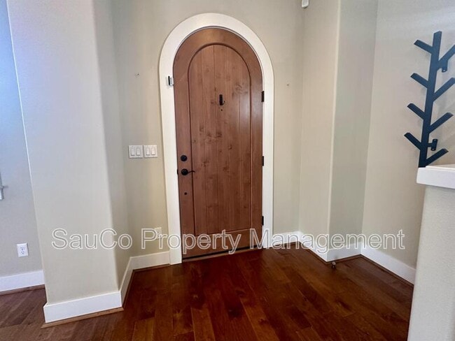 456 SW 203rd Terrace in Beaverton, OR - Building Photo - Building Photo