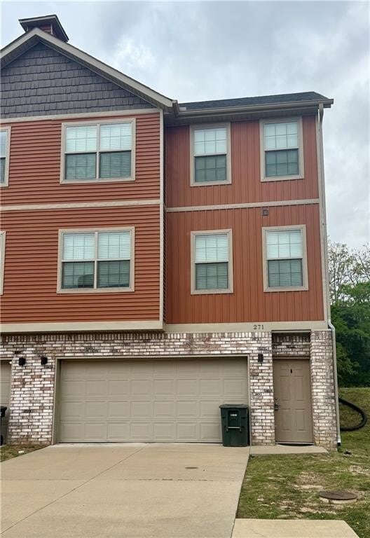 property at 271 S Breakwater Ln