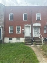 3010 Sollers Point Rd in Dundalk, MD - Building Photo