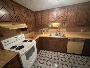 827A Springfield Rd in Danville, VA - Building Photo - Building Photo