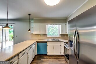 4342 Riverwood Cir in Decatur, GA - Building Photo - Building Photo