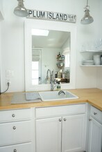 8 71st St in Newburyport, MA - Building Photo - Building Photo