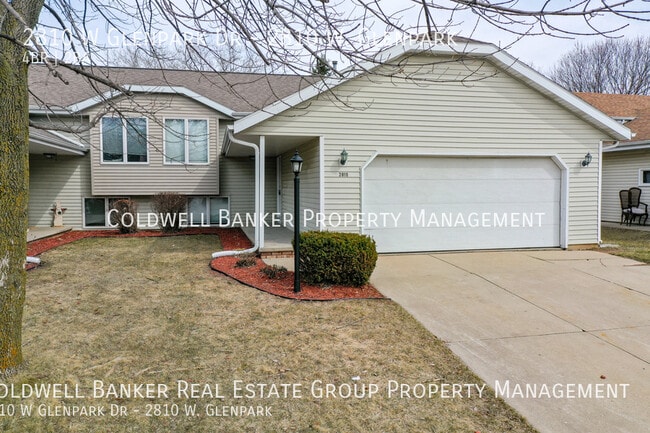 property at 2810 W Glenpark Dr