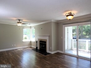 11701 Summerchase Cir in Reston, VA - Building Photo - Building Photo