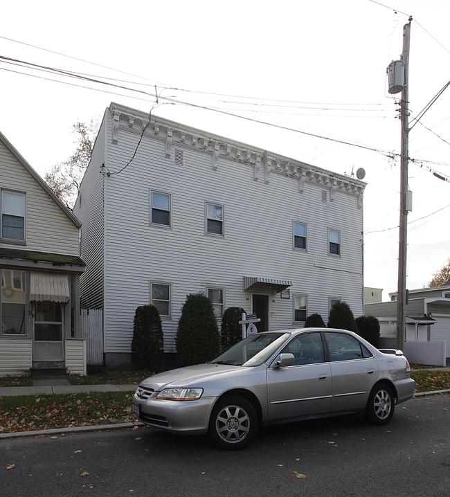 52 Pine St in Rensselaer, NY - Foto de edificio - Building Photo