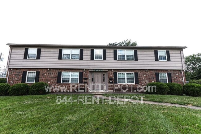 2821 Ravenswood Dr