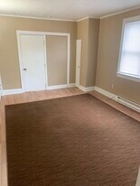 1216 W Norwegian St, Unit Apt #2 in Pottsville, PA - Building Photo