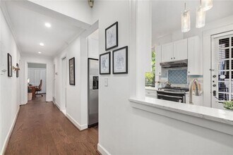 124 Lafayette Dr NE in Atlanta, GA - Building Photo - Building Photo