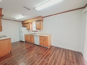 852 Harvard Ln in Lancaster, TX - Building Photo - Building Photo