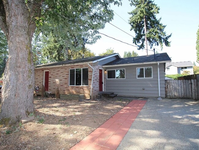 9585 SE 41st Ave, Unit 9585