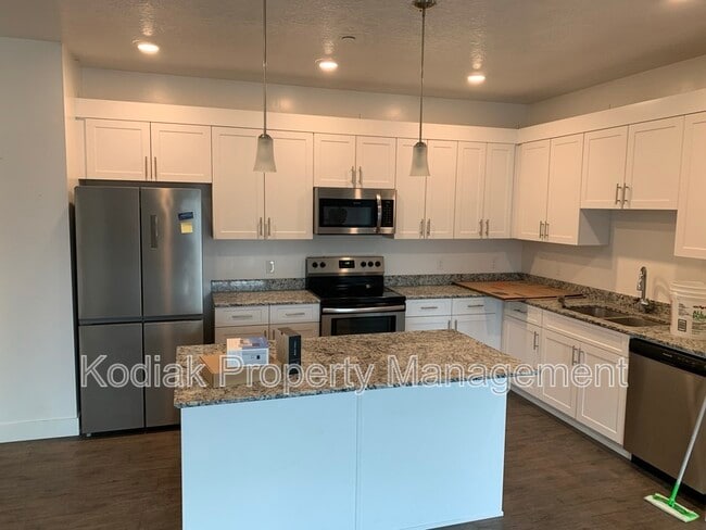 property at 875 S Depot St