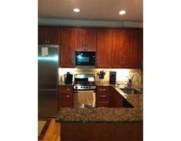 188 W 7th St in Boston, MA - Building Photo - Building Photo