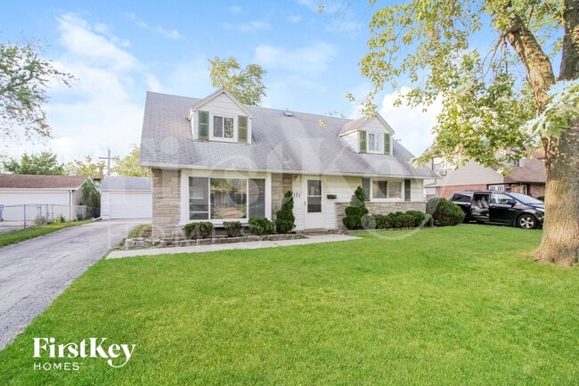 171 Craig Dr W in Chicago Heights, IL - Building Photo - Building Photo