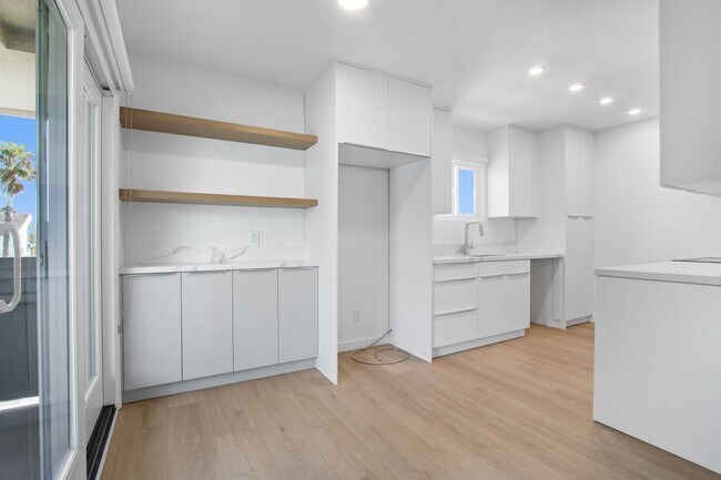 755 21st St in Santa Monica, CA - Building Photo - Building Photo