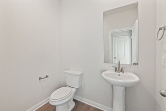 1004 Camelia Grv Ct in Hutchins, TX - Building Photo - Building Photo