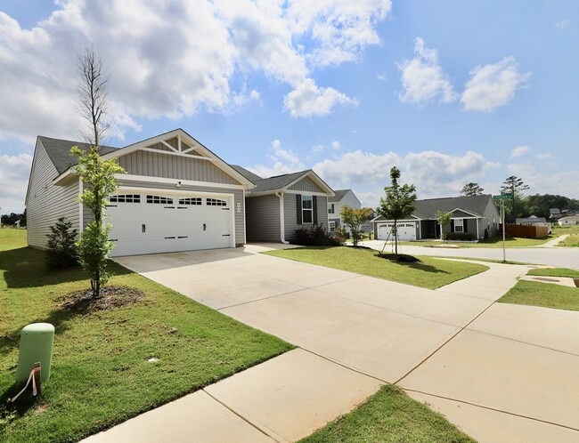 443 Trade Wind Ln in Hopkins, SC - Building Photo - Building Photo