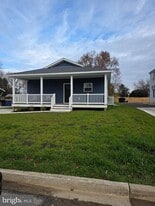 129 Roosevelt Ave in Dover, DE - Building Photo