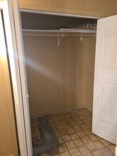 124 Lakeview Ave, Unit B Unit in Battle Creek, MI - Building Photo - Building Photo