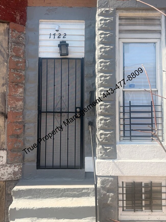 property at 1722 N Monroe St