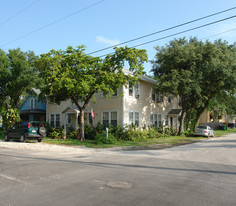 Clayton Manor Apartments