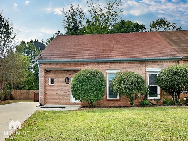 property at 1924 W Brownstone Ct SW