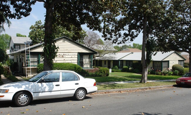 626 Brent Ave in South Pasadena, CA - Foto de edificio - Building Photo