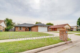 13308 Marsh Ln in Oklahoma City, OK - Building Photo - Building Photo