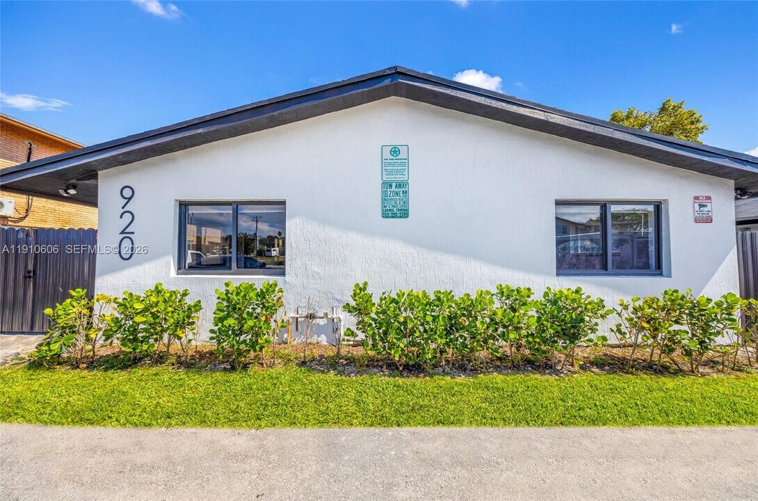 920 NW 8th Ave in Pompano Beach, FL - Building Photo