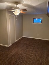 355 NY-31, Unit Unit 4 in Bridgeport, NY - Building Photo - Building Photo