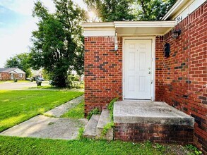 554 E Indian Dr in Oklahoma City, OK - Building Photo - Building Photo