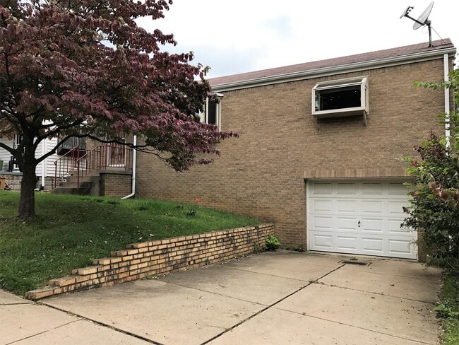 508 Wyncotte St in Pittsburgh, PA - Building Photo - Building Photo