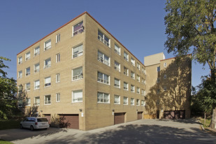 301 Park Lawn Rd Apartments