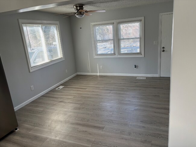 1734 Webber Ave in Burton, MI - Building Photo - Building Photo