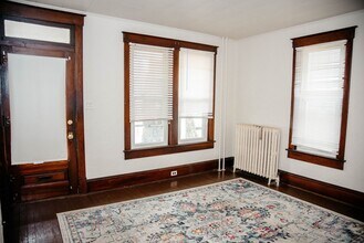 33 E Gramby St in Manheim, PA - Building Photo - Building Photo