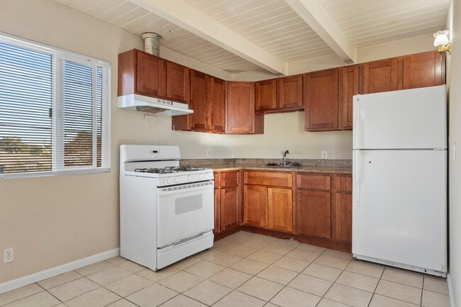 302 S 26th St, Unit 306 in Richmond, CA - Building Photo - Building Photo