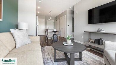 1010 Enclave Blvd in Edwardsville, IL - Building Photo - Building Photo