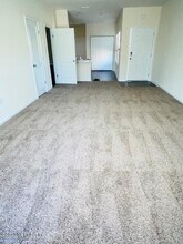 7705 Legacy Trl in Jacksonville, FL - Building Photo - Building Photo