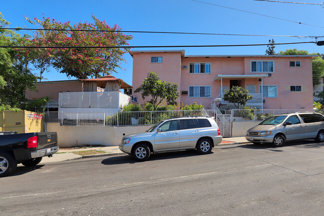 2625 W Avenue 35 in Los Angeles, CA - Building Photo - Building Photo