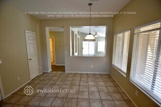 668 E Cantebria Dr, Unit 3040-65 in Gilbert, AZ - Building Photo - Building Photo