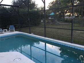 2560 Bear Creek Ct in Kissimmee, FL - Building Photo - Building Photo