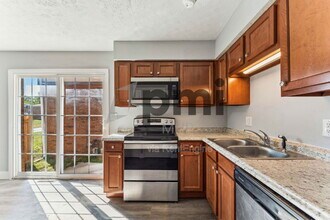 4056 Carlton Ave in Columbus, OH - Building Photo - Building Photo