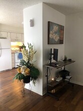 Coronado Apartments in Clinton, OK - Building Photo - Building Photo